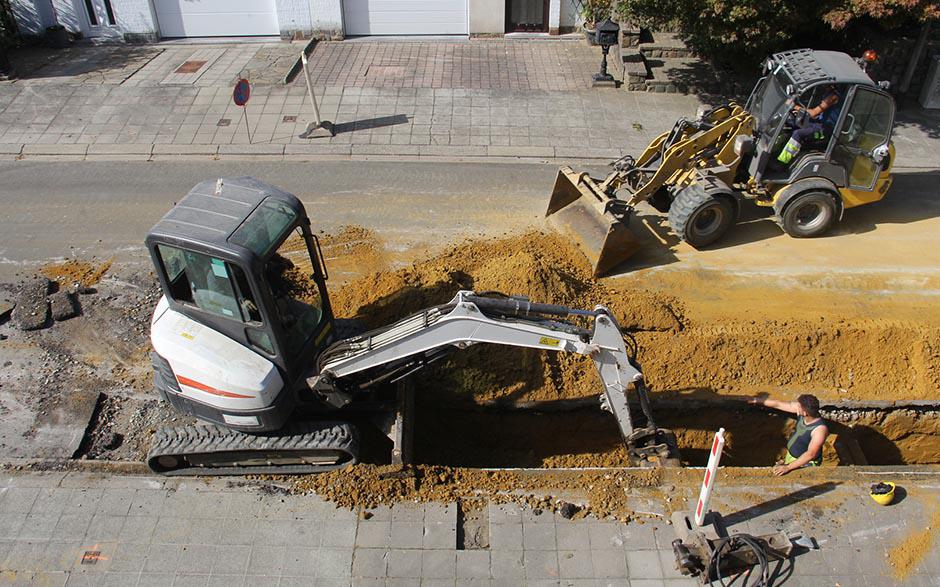 camion pompage assainissement L'Étang-la-Ville